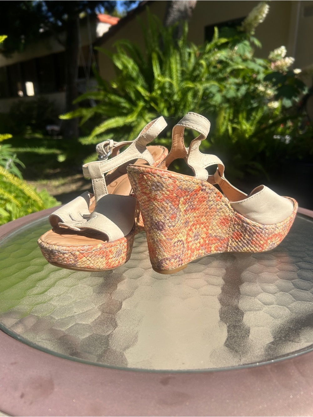 BORN 70s Style Multicolor Wedge Sandals